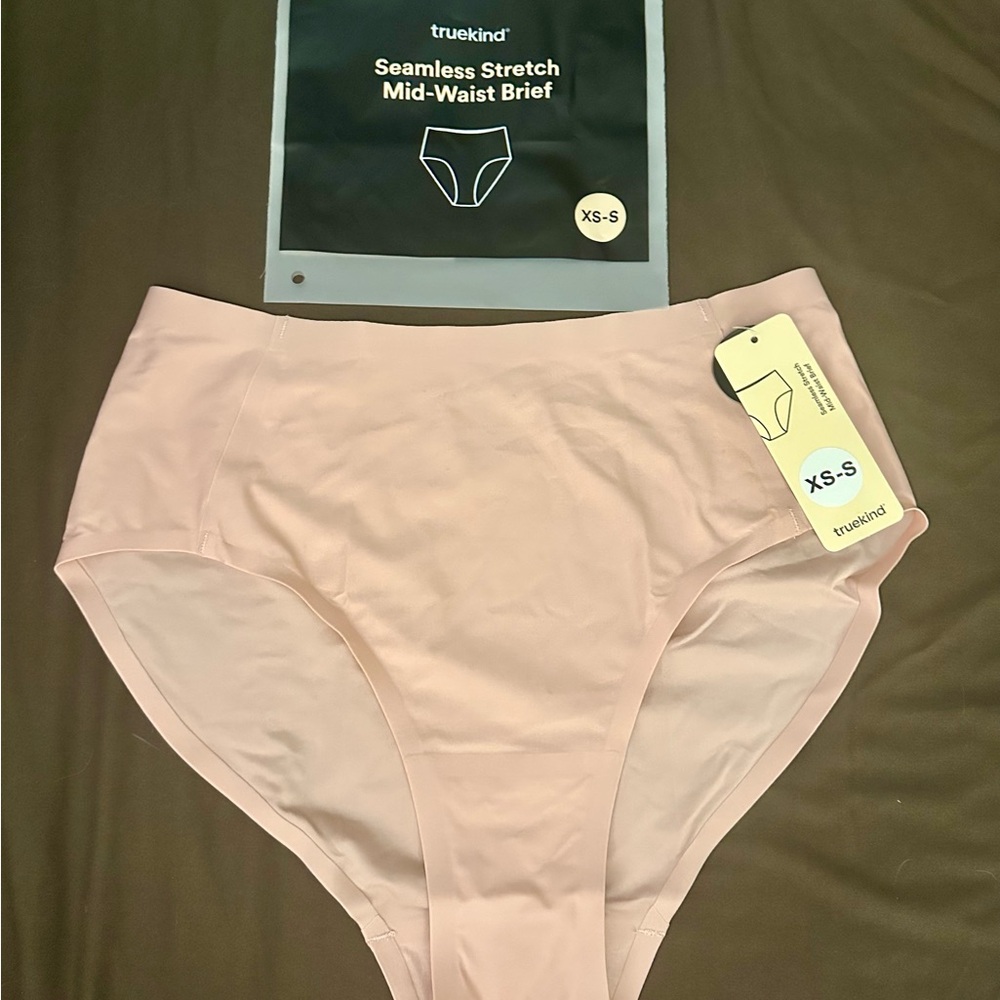 TrueKind Seamless Stretch Mid-Waist Brief Panty Rose Tan Sz XS-S NWT
